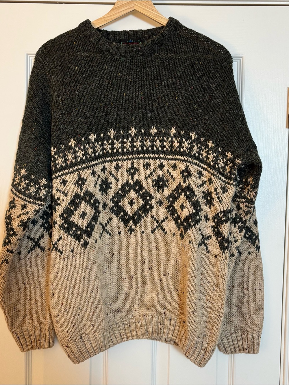 Vintage Green Cream Ramie Wool Fair Isle Aztec Sweater Winter Holiday Warm M